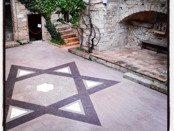 Half Day Girona Jewish Tour