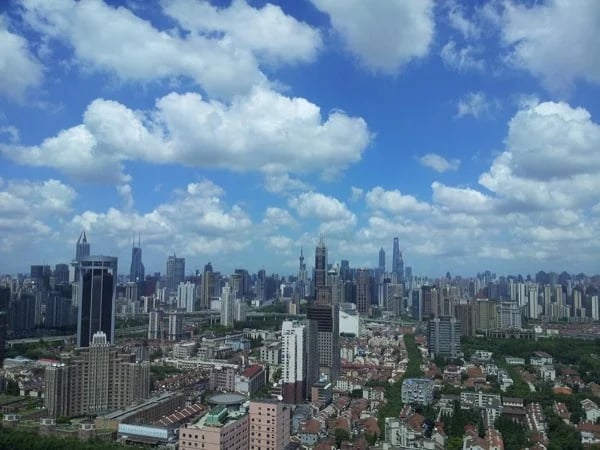 Private Shanghai Full-Day Classical Tour with Private Transportation