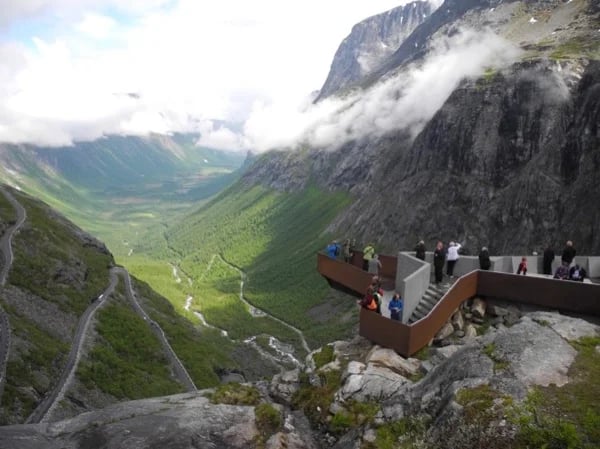 Trollroad (trollstigen) from Ålesund in a 6 hour Private Tour