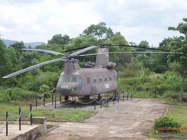 Hue Demilitarized Zones - Vinh Moc Tunnel Day Tour