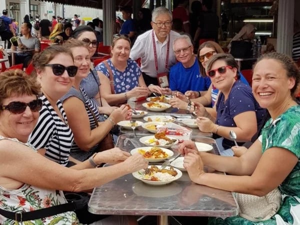 Singapore Hawker's Style Street Food Tasting Tour -3 hours