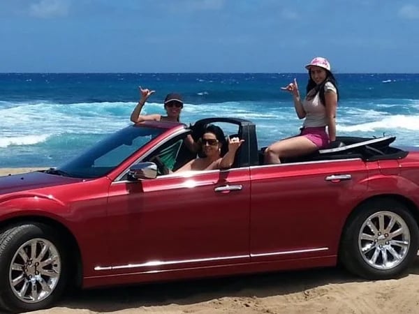 5 Hour Private Customized Luxury Convertible Tour of Oahu's South Shore up to 4 passengers