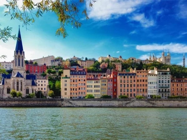 Lyon City Tour with transportation