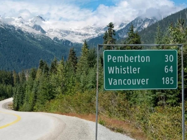 Whistler to Vancouver's Airport ( Private Transfer Tour)