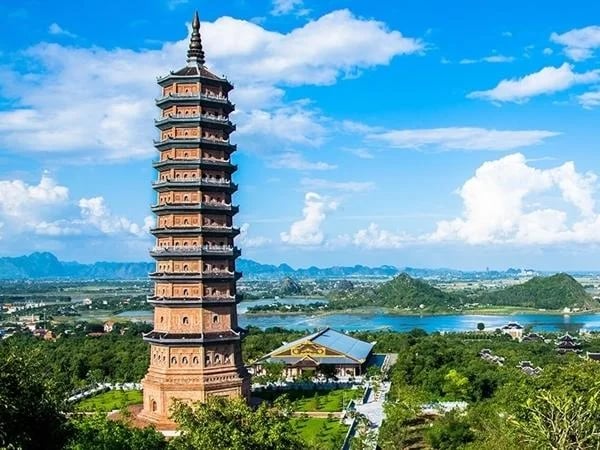 Bai Dinh Pagoda & Trang An Ecotourism in Ninh Binh - Extended Tour from Hanoi