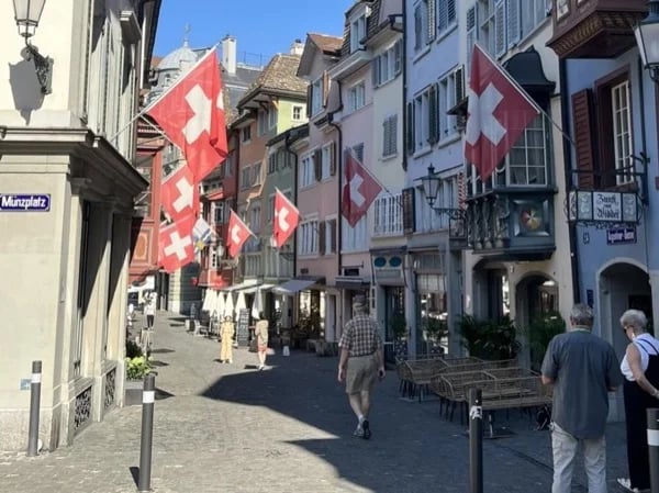 Half Day Tour of the BEST of Zurich