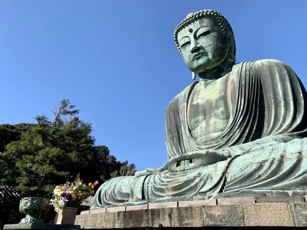 Explore relaxing and peaceful Kamakura, one of the oldest cities in Japan