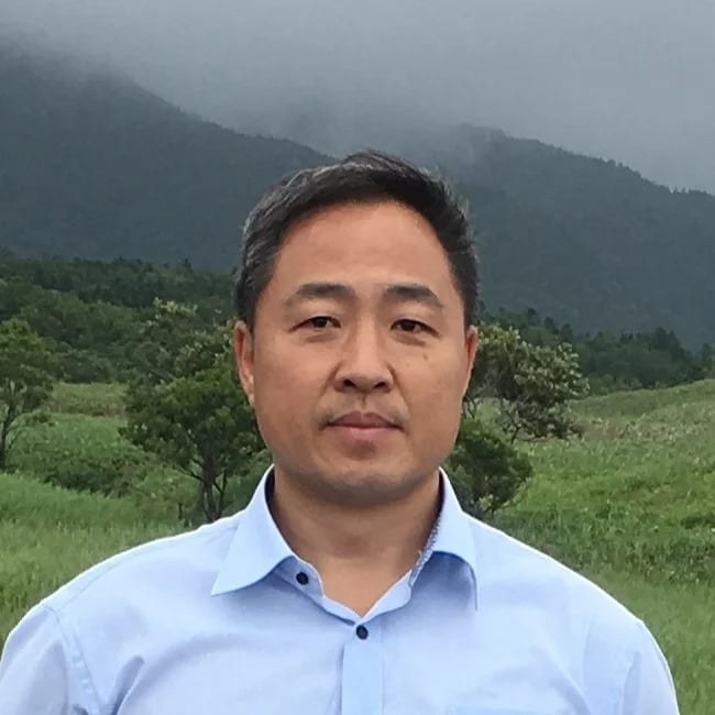 Xiao Jun Z.