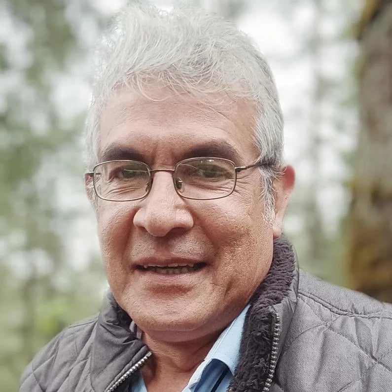 Carlos S.