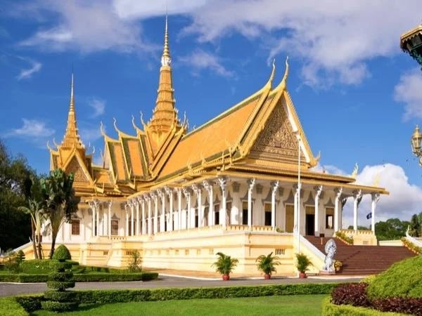 Phnom Penh Explorers - private transportation