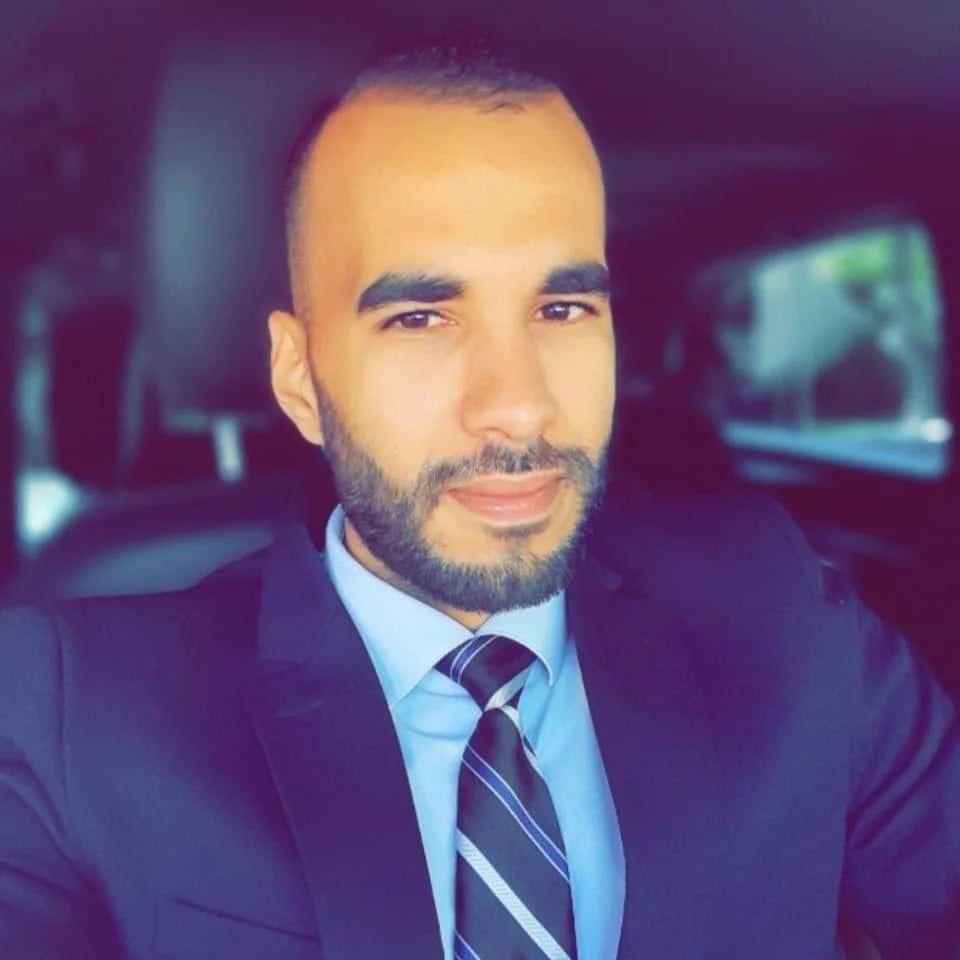 Ayoub S.