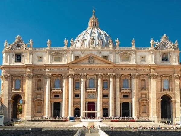 Vatican Museums, Sistine Chapel, St Peter's Basilica: Skip the Line Tickets Private Tour