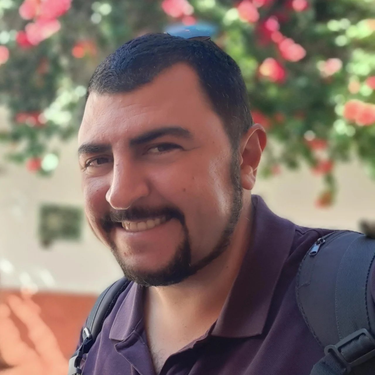Georgios L.